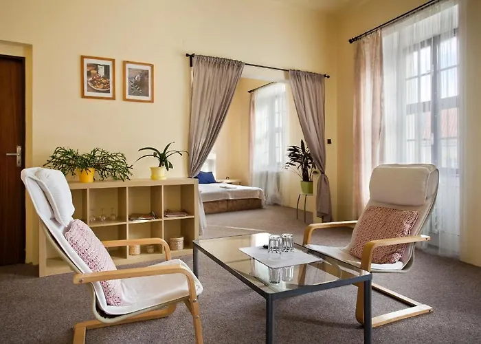 A Restaurace Modra Ruze 3* Tábor